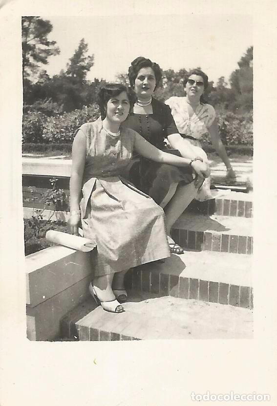 Fotografia antica: ** AB202 - FOTOGRAFIA PEQUE&Ntilde;O FORMATO - TRES AMIGAS  - 7 X 5 CM. - RF. C75