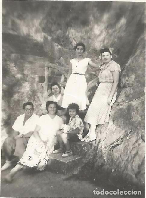 Fotografia antiga: :::: FP404 - FOTOGRAFIA PEQUE&Ntilde;O FORMATO - GRUPO DE AMIGOS - 6,2 X 4,5 CM.
