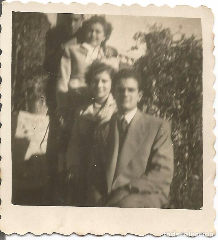 Alte Fotografie: ** D600 - FOTOGRAFIA PEQUE&Ntilde;O FORMATO - TRES AMGOS  - 6 X 6 - RF. C75