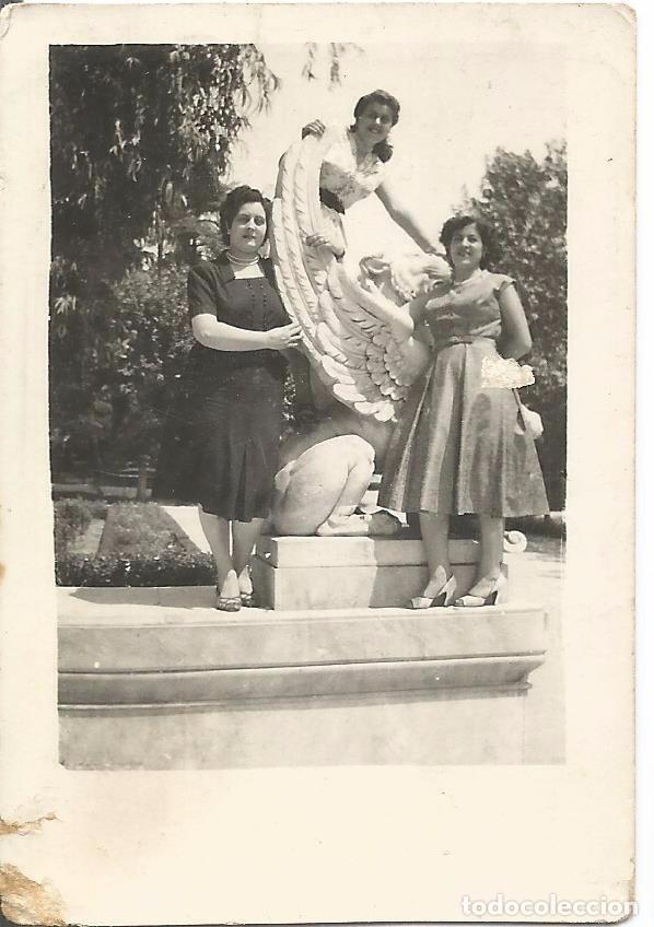 Alte Fotografie: ** FP422 - FOTOGRAFIA PEQUE&Ntilde;O FORMATO - TRES AMIGAS - 7 X 5 CM. - RF. C75