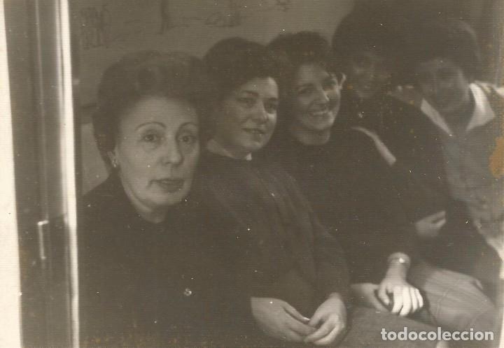 Fotografia antica: ** AB474 - FOTOGRAFIA - GRUPO DE AMIGAS - RF. C00