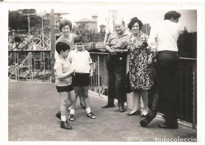 Photographie ancienne: *** AB492 - FOTOGRAFIA - GRUPO FAMILIAR - 1970