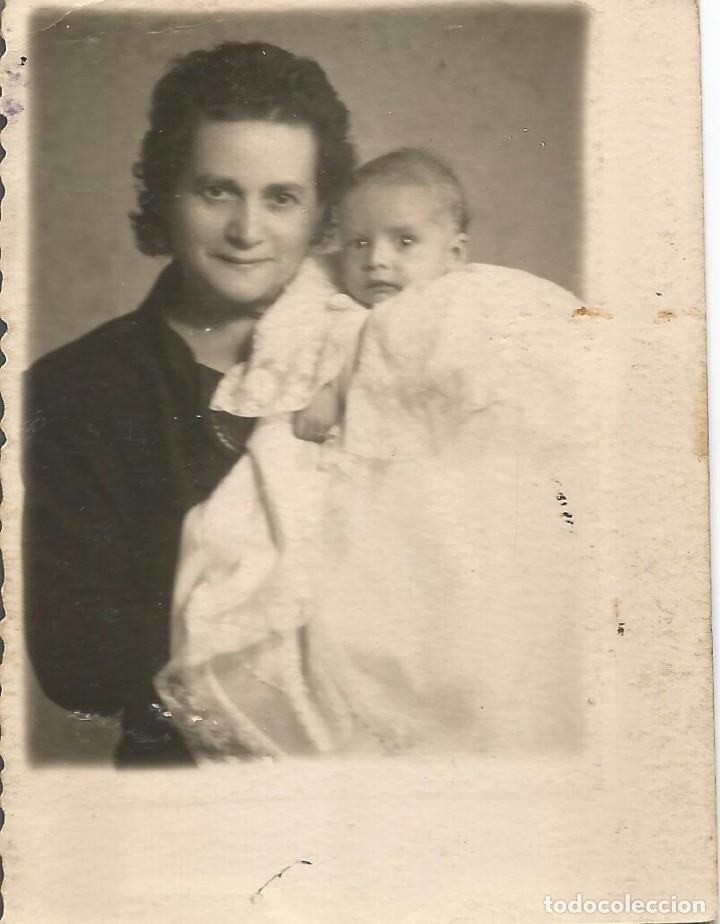 Fotografia antiga: *** AB526 - FOTOGRAFIA - SE&Ntilde;ORA CON UN BEB&Eacute; EN BRAZOS