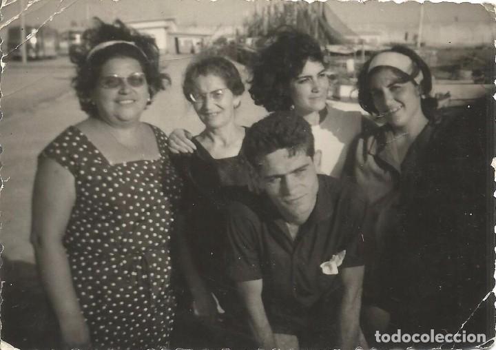 Fotografia antiga: ** AB799 - FOTOGRAFIA - GRUPO FAMILIAR - RF. C00