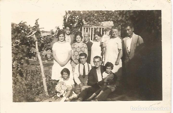 Fotograf&iacute;a antigua: *** FP471 - FOTOGRAFIA PEQUE&Ntilde;O FORMATO - GRUPO DE AMIGOS - 7 X 4,5 CM.