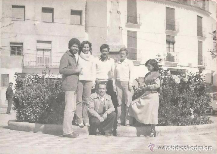 Fotografia antiga: ** AC123 - FOTOGRAFIA - GRUPO DE AMIGOS - RF. C00