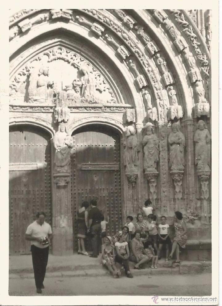 Fotograf&iacute;a antigua: ** AC176 - FOTOGRAFIA - GRUPO DE GENTE EN BONITO PAISAJE  - RF. C00