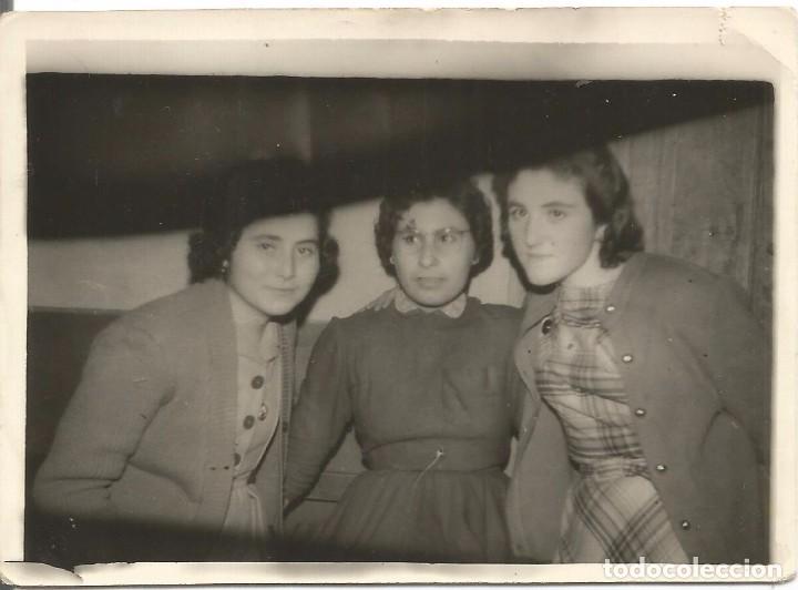 Fotograf&iacute;a antigua: ** AC200 - FOTOGRAFIA - TRES AMIGAS - RF. C00