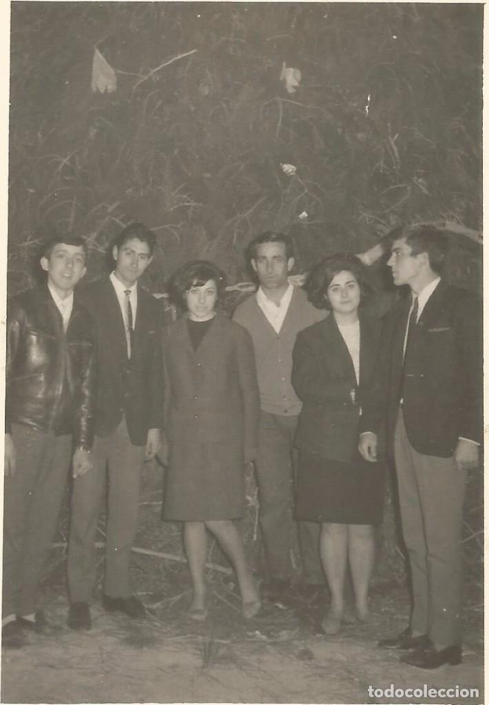 Fotograf&iacute;a antigua: ** AC401 - FOTOGRAFIA - GRUPO DE AMIGOS - RF. C00