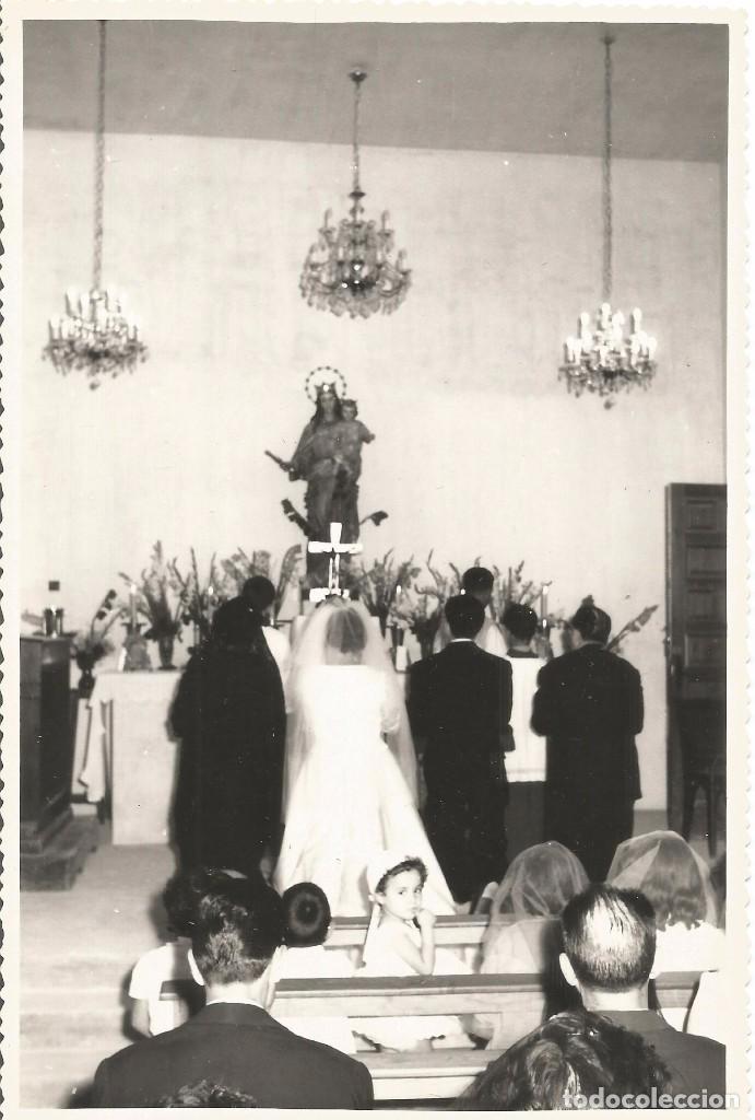 Alte Fotografie: :::: JN412 - FOTOGRAFIA - PAREJA DE NOVIOS EN EL ALTAR - 18 X 12 CM.