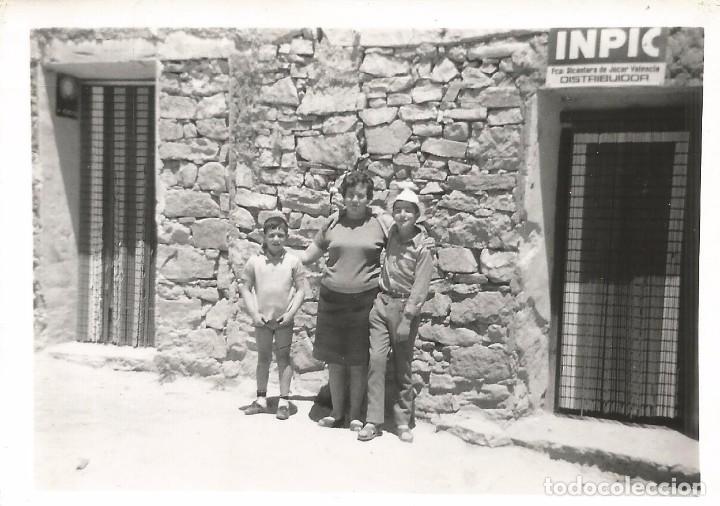 Photographie ancienne: ** AC448 - FOTOGRAFIA - SE&Ntilde;ORA CON DOS JOVENCITOS - RF. C41