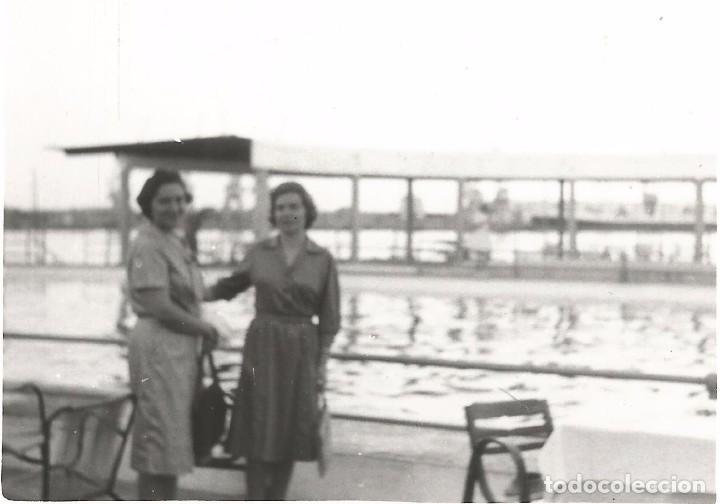 Fotograf&iacute;a antigua: == AC500 - FOTOGRAFIA - DOS AMIGAS