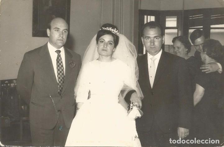 Alte Fotografie: :::: AA135 - FOTOGRAFIA - PAREJA DE NOVIOS - 17,5 X 11,5 CM.