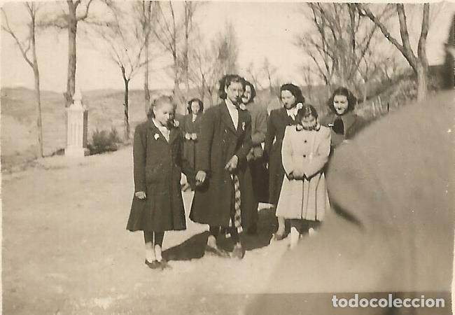 Fotografia antiga: ** FP475 - FOTOGRAFIA PEQUE&Ntilde;O FORMATO - GRUPO DE AMIGAS - 6 X 4 CM. - RF. C41