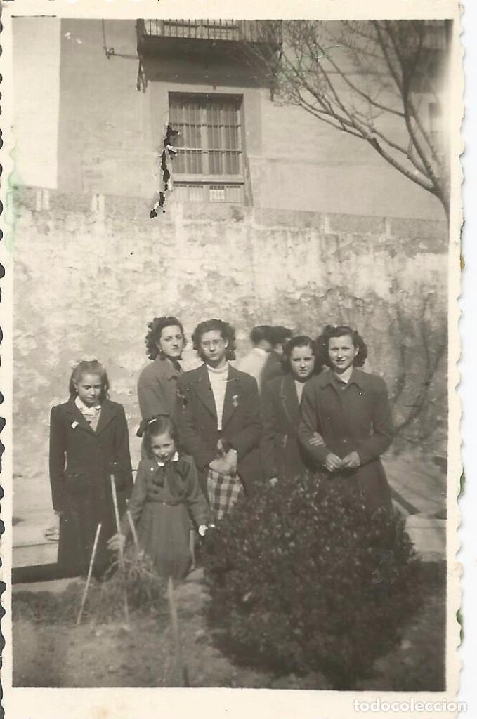 Fotografia antiga: ** AC721 - FOTOGRAFIA - GRUPO DE AMIGAS - RF. C41