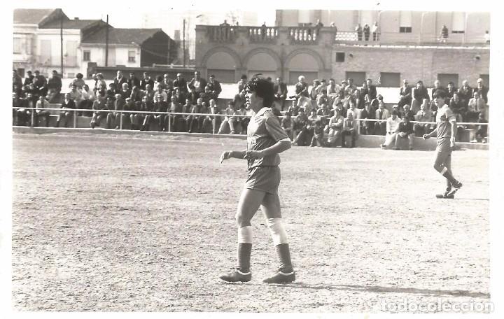 Fotograf&iacute;a antigua: *** AC307 - FOTOGRAFIA - JUGADORES EN UN CAMPO DE FUTBOL