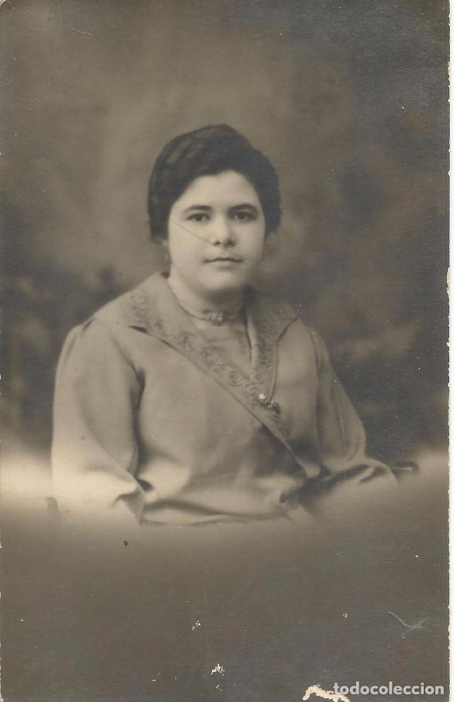 Fotografia antiga: *** AC875 - FOTOGRAFIA - BONITA JOVEN