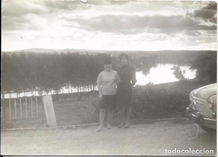 Fotografia antiga: ** BB144 - FOTOGRAFIA - DOS AMIGAS - RF. FA0