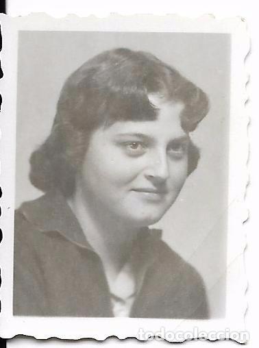 Fotograf&iacute;a antigua: ** FP569 - FOTOGRAFIA PEQUE&Ntilde;O FORMATO - SE&Ntilde;ORITA - 4 X 3 CM.