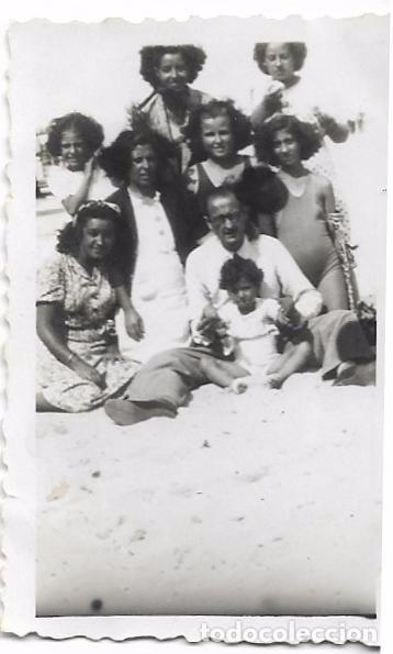 Fotograf&iacute;a antigua: ** AC789 - FOTOGRAFIA - GRUPO DE AMIGOS - 7 X 4,5 CM.- RF. FA0