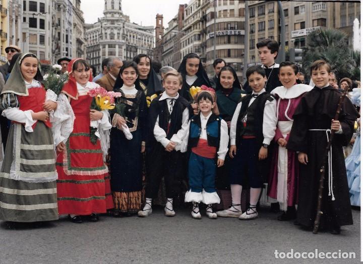 Fotograf&iacute;a antigua: :::: AG223 - FOTOGRAFIA - GRUPO DE NI&Ntilde;OS DISFRAZADOS - 20 X 15 CM.