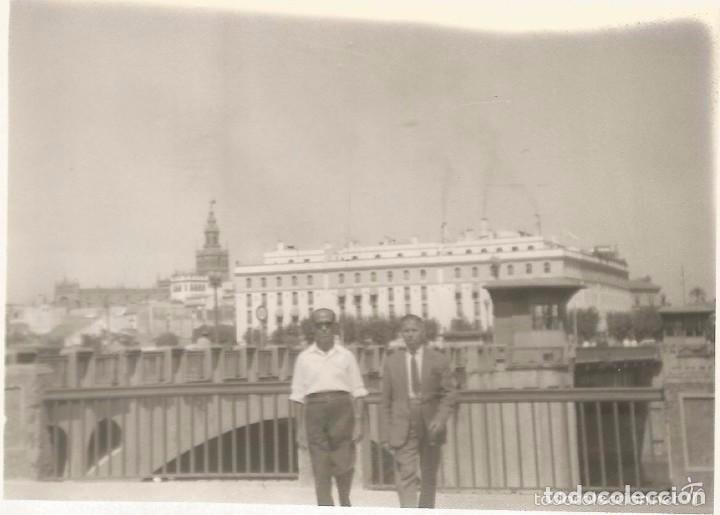 Fotografia antiga: ** RT644 - FOTOGRAFIA - DOS AMIGOS EN BONITO PAISAJE