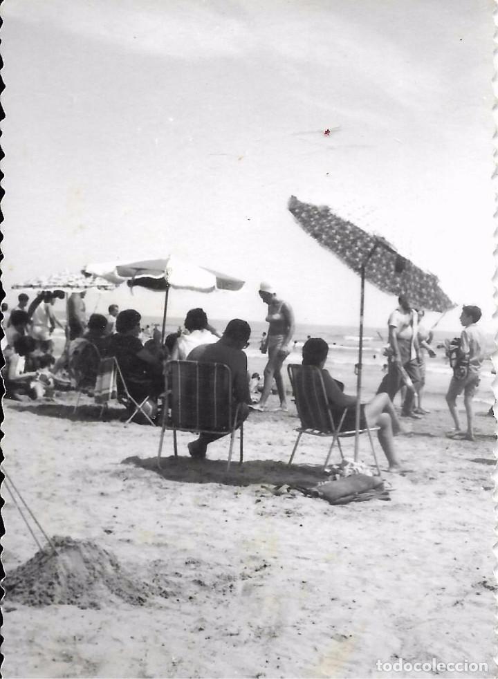 Antique Photography: ** RT400 - FOTOGRAFIA - GENTE EN LA PLAYA