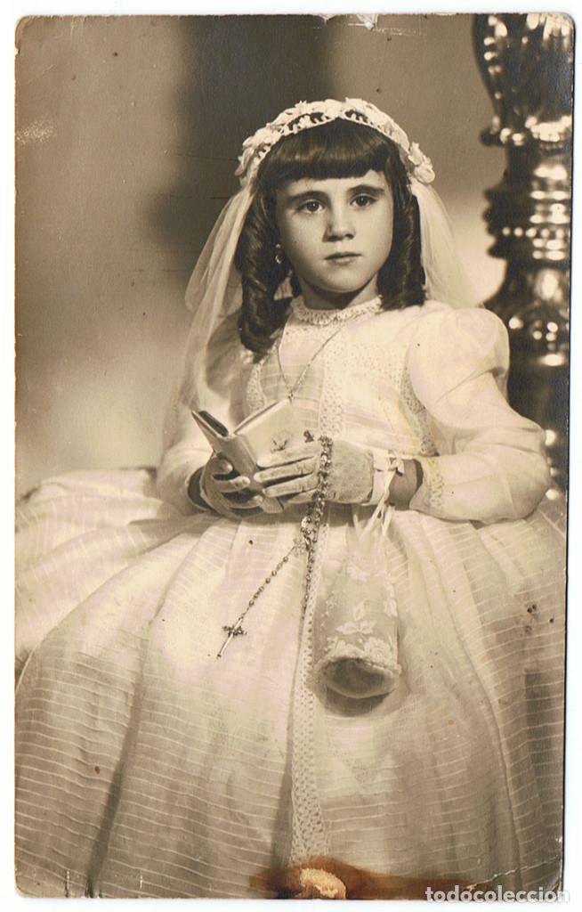 Antique Photography: Antigua fotograf&iacute;a de ni&ntilde;a de Primera Comuni&oacute;n