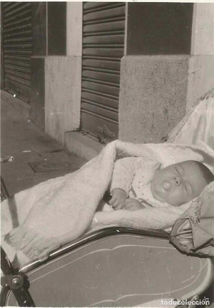Fotografia antica: ** RT481 - FOTOGRAFIA - BEBE DURMIENDO EN SU CARRITO