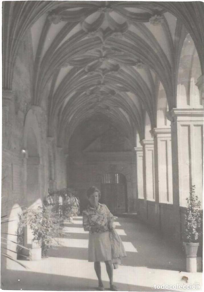 Fotografia antica: :::: K542 - FOTOGRAFIA - SE&Ntilde;ORA - LEON 1973