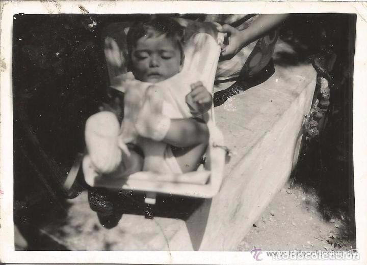 Fotografia antiga: :::: WW46 - FOTOGRAFIA - BONITO BEB&Eacute; EN SU SILLITA