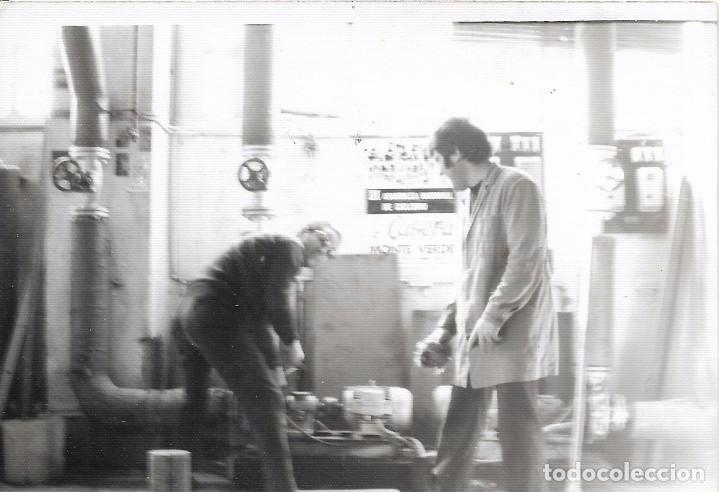 Fotografia antica: ** RT579 - FOTOGRAFIA - DOS OPERARIOS EN SU PUESTO DE TRABAJO