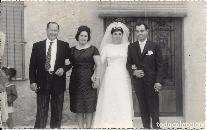 Fotografia antica: *** AC27 - FOTOGRAFIA - PAREJA DE NOVIOS CON FAMILIARES