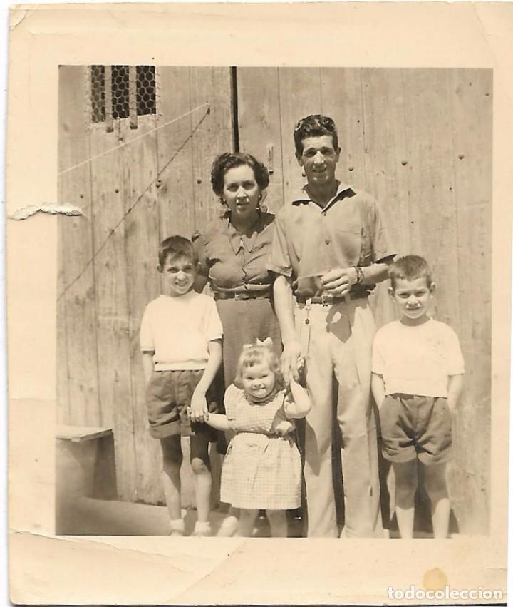 Fotograf&iacute;a antigua: ** S515 - FOTOGRAFIA - PAREJA CON SUS TRES NI&Ntilde;OS