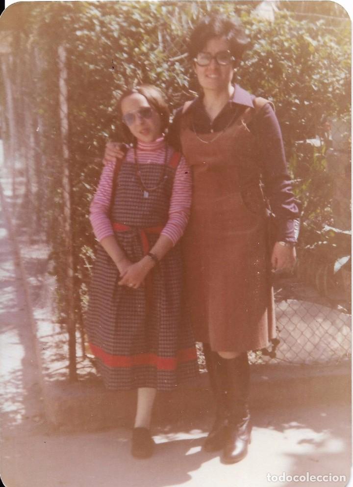 Fotografia antiga: ** J238 - FOTOGRAFIA - SE&Ntilde;ORA CON UNA JOVENCITA
