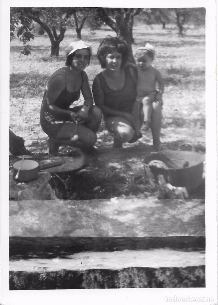 Fotograf&iacute;a antigua: ** H883 - FOTOGRAFIA - FAMILIA EN EL CAMPO