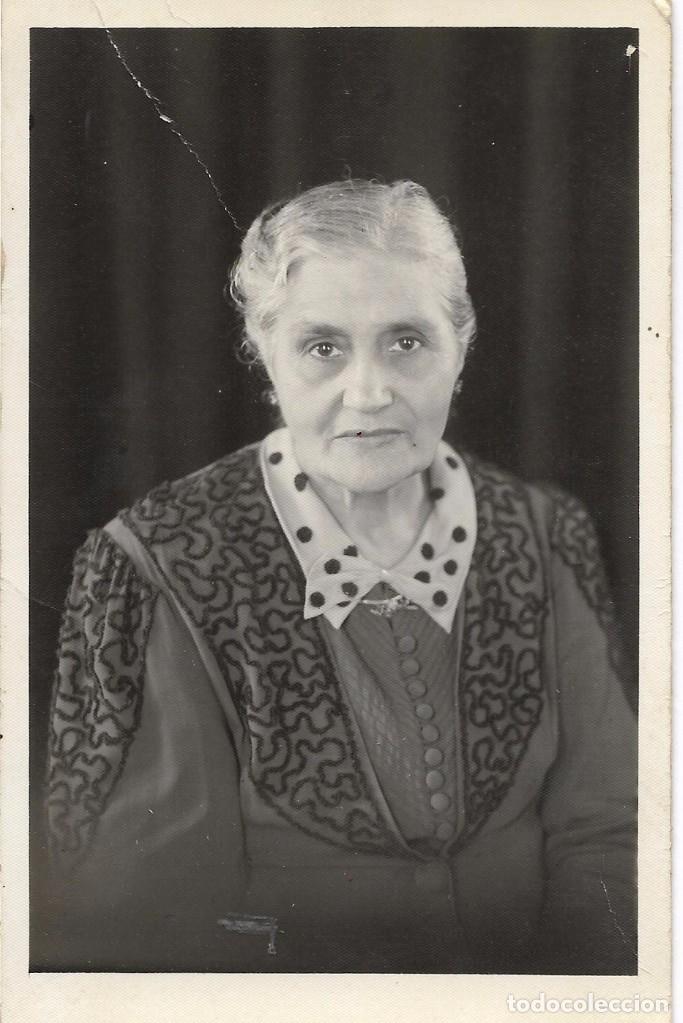 Fotograf&iacute;a antigua: :::: FA270 - FOTOGRAFIA - ANCIANA SE&Ntilde;ORA - 1940