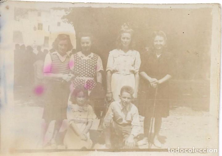 Fotografia antiga: ** BB814 - FOTOGRAFIA - GRUPO DE AMIGOS