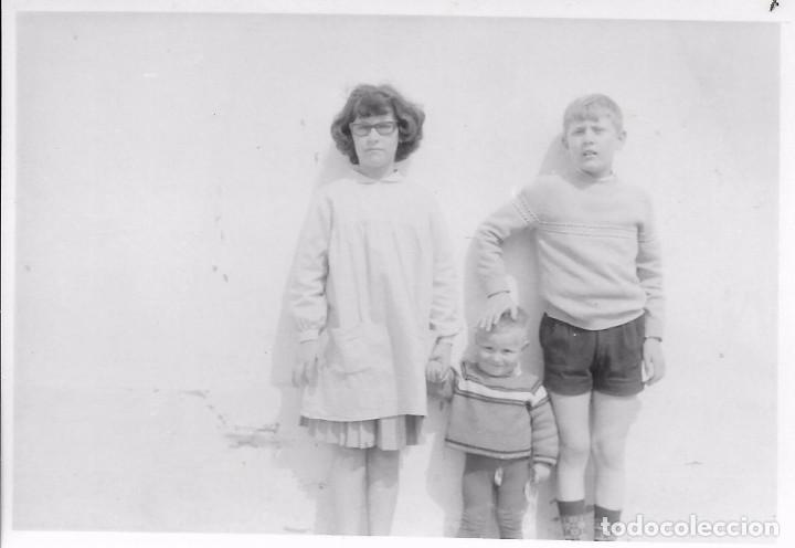 Fotografia antiga: ** BB832 - FOTOGRAFIA - TRES JOVENCITOS