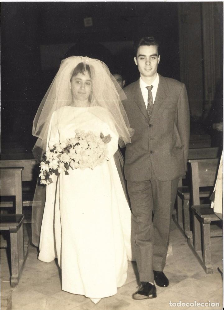 Photographie ancienne: :::: FF92 - FOTOGRAFIA - PAREJA DE NOVIOS - 17,5 X 12,5 CM.