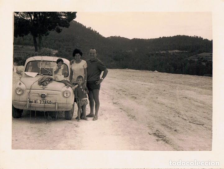Fotograf&iacute;a antigua: seat 600 a&ntilde;o 1961