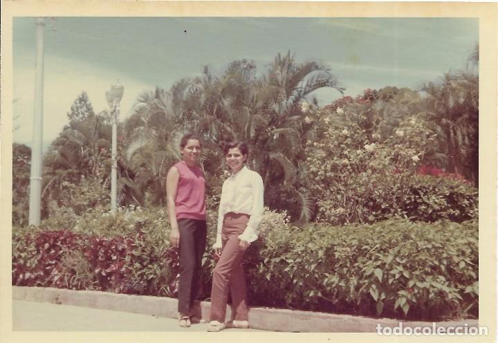 Antique Photography: :::: K140 - FOTOGRAFIA - DOS JOVENES AMIGAS