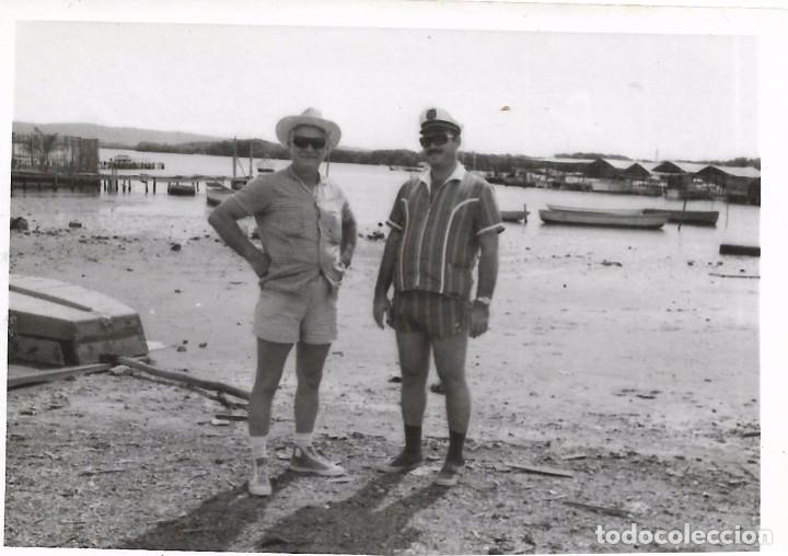 Antique Photography: *** BB124 - FOTOGRAFIA - DOS AMIGOS JUNTO AL MAR