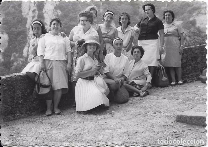 Fotograf&iacute;a antigua: ** K449 - FOTOGRAFIA - GRUPO DE AMIGAS