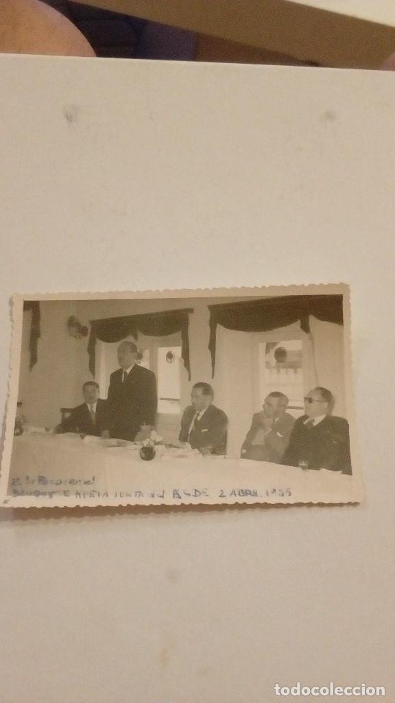 Fotografia antiga: CAJ-98 FOTO ANTIGUA LA DE FOTO BANQUETE NUEVA JUNTA ASDE