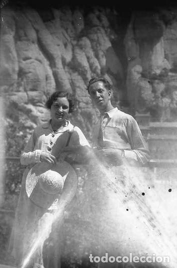Photographie ancienne: PLACA CELULOSA RETRATO FAMILIAR GRUPO NEGATIVA  8 X 11 cm.