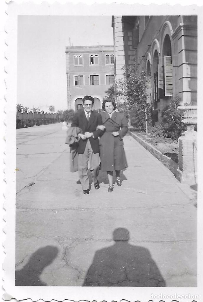 Fotograf&iacute;a antigua: ** AN133 - FOTOGRAFIA - PAREJA DE PASEO