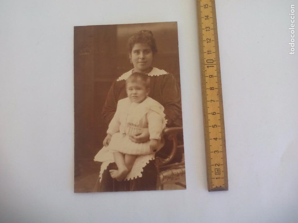 Antique Photography: Antigua fotograf&iacute;a, ni&ntilde;o con su ni&ntilde;era,Photo Hall M&aacute;laga a&ntilde;os 10-20 Foto antique