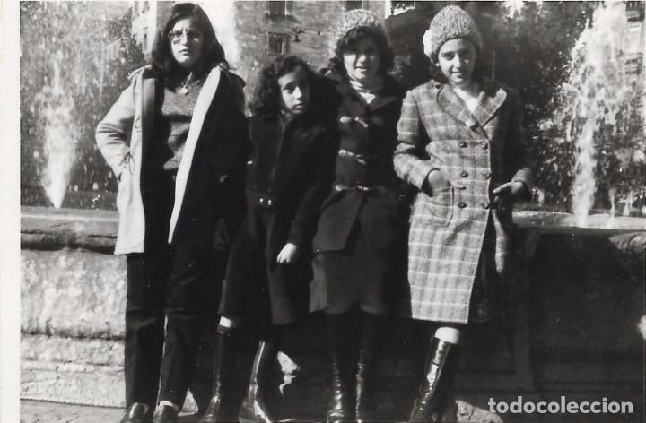 Fotograf&iacute;a antigua: ** AN431 - FOTOGRAFIA - CUATRO JOVENES AMIGAS
