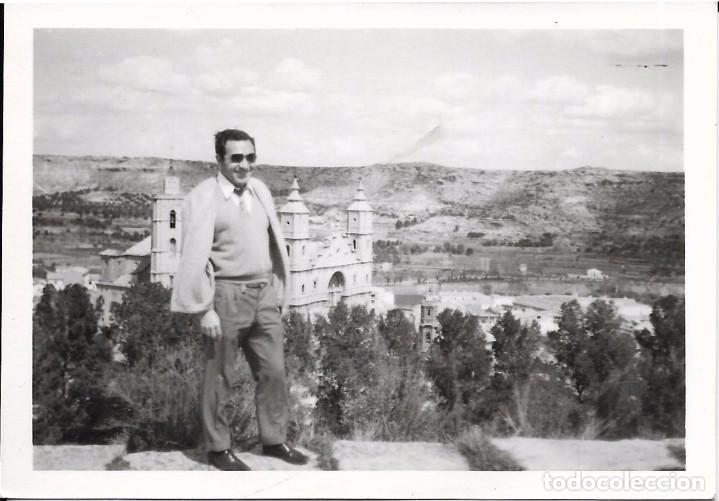 Alte Fotografie: ** AN503 - FOTOGRAFIA - SE&Ntilde;OR EN UN BONITO PAISAJE